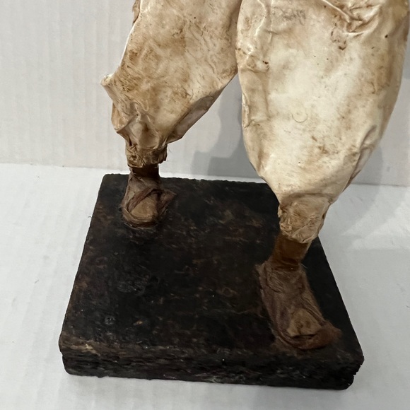 Vintage Mexican Folk Art Paper Mache Peasant Man Figurine Carrying Peanuts .12" - Picture 7 of 7